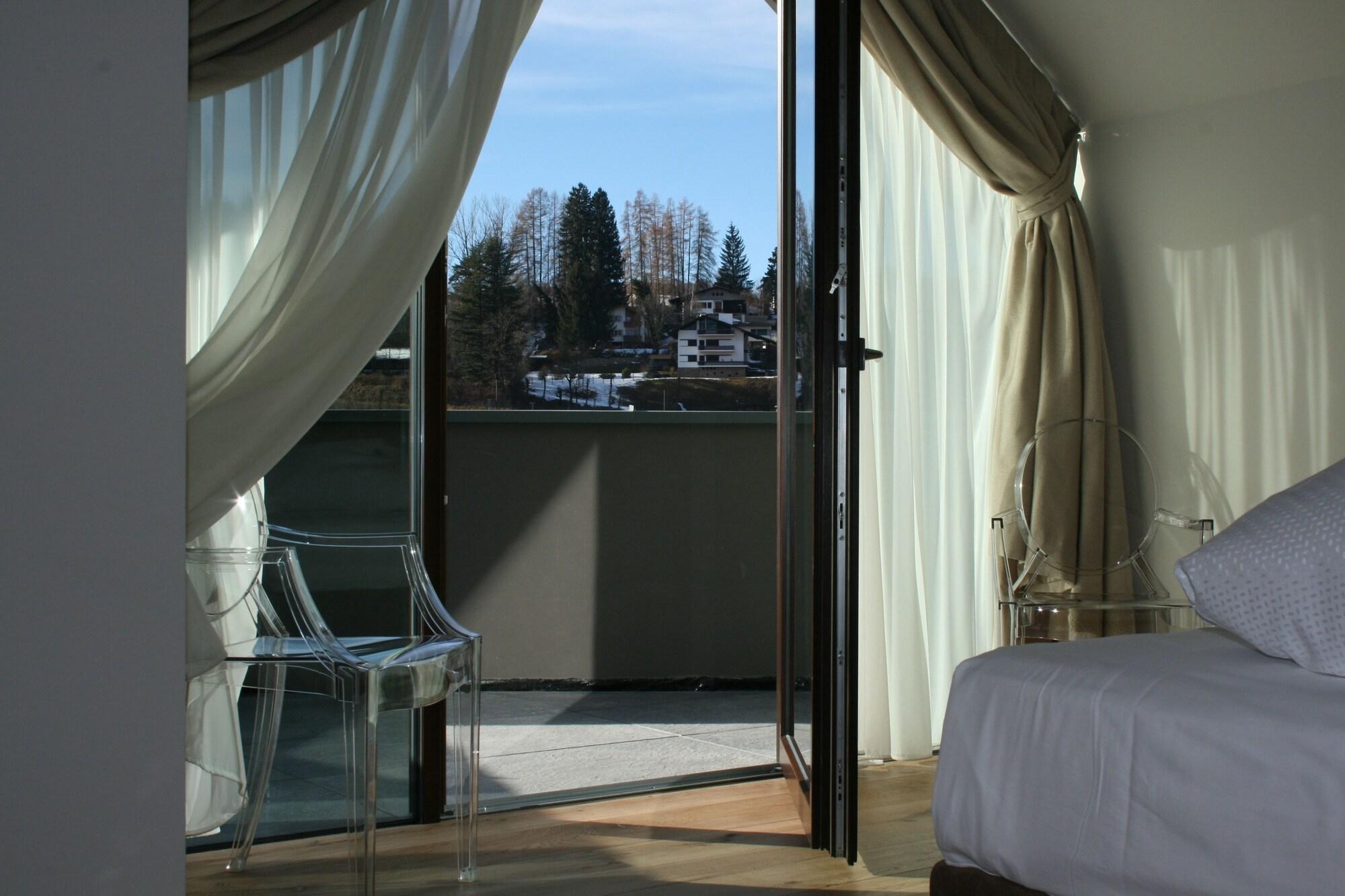 Hotel Orso Grigio Cavalese Eksteriør billede