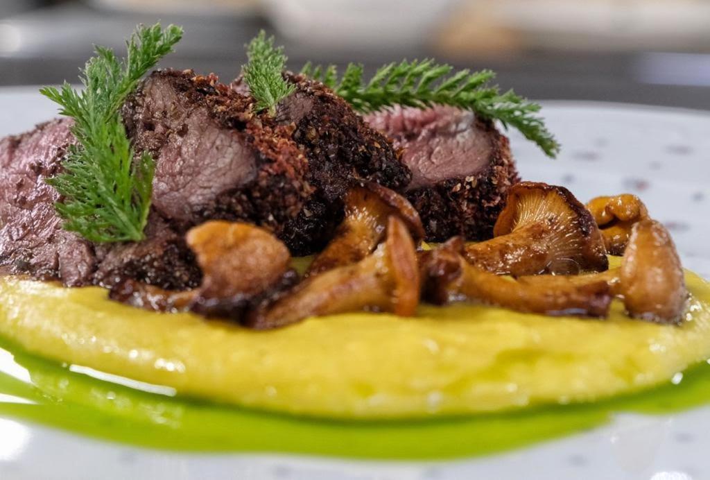 Hotel Orso Grigio Cavalese Eksteriør billede